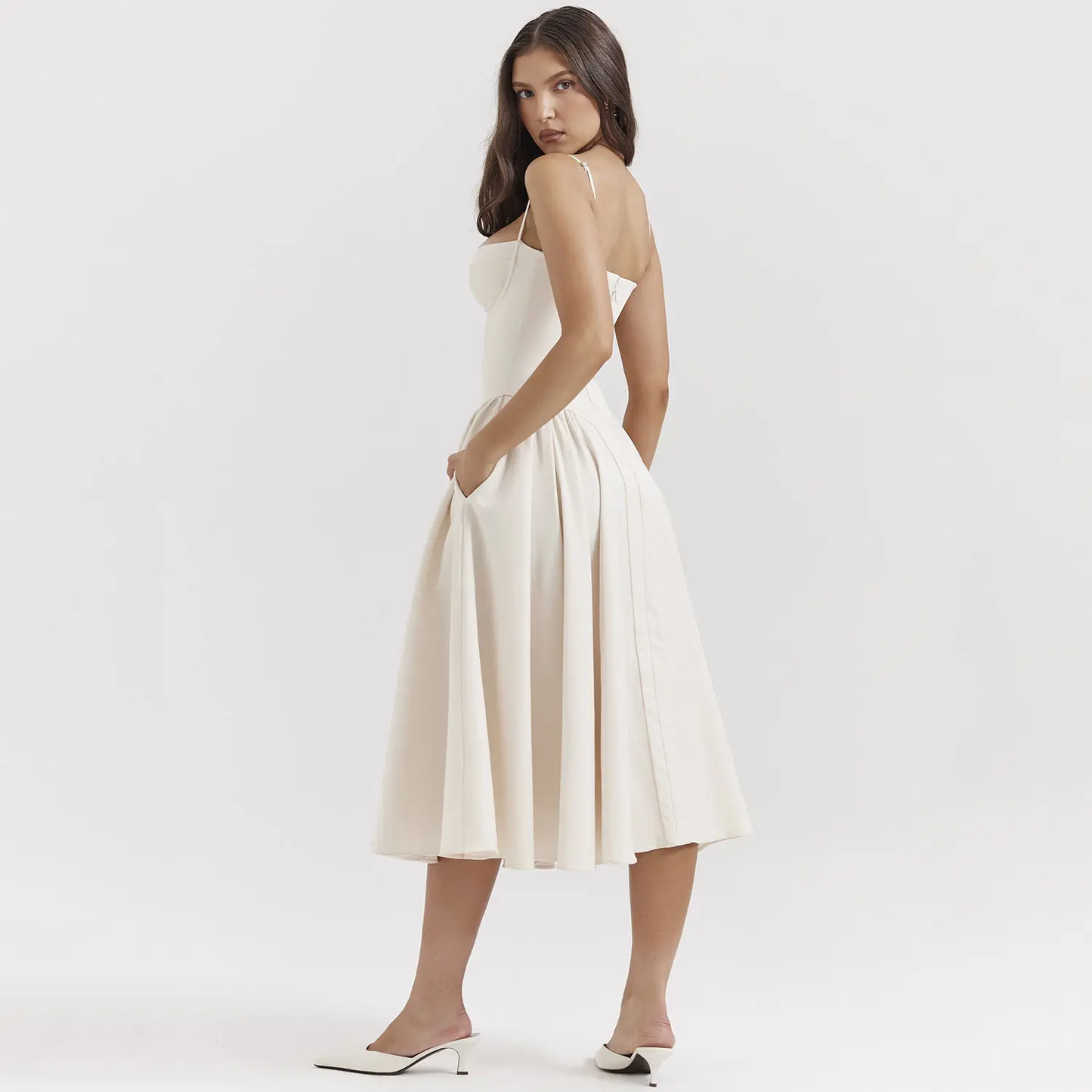 Chic Summer Cream midi dress